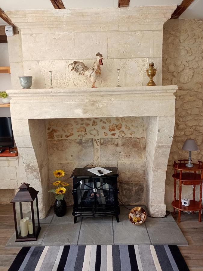 La Vieille Grange - Saint-Privat-Des-Pres Bed & Breakfast Bagian luar foto